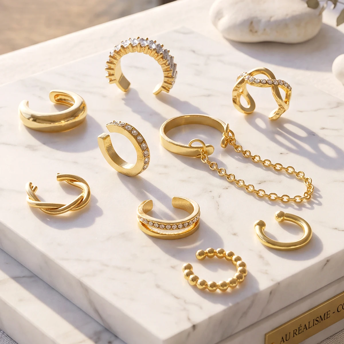 9 Piezas de Pendientes de Zirconia Simples Sin Perforación para Mujer, Aros Delicados de Color Dorado, Pendientes de Clip para Cartílago, Aros Falsos, Joyería
