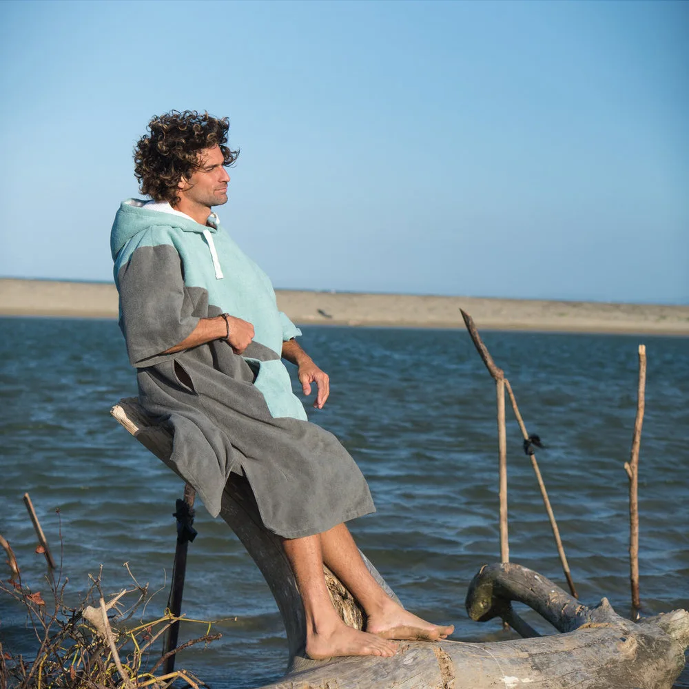 Albornoz con capucha para natación y buceo, poncho grueso para cambiarse, toalla de microfibra que mantiene el calor, a prueba de viento, para invierno, surf, de secado rápido
