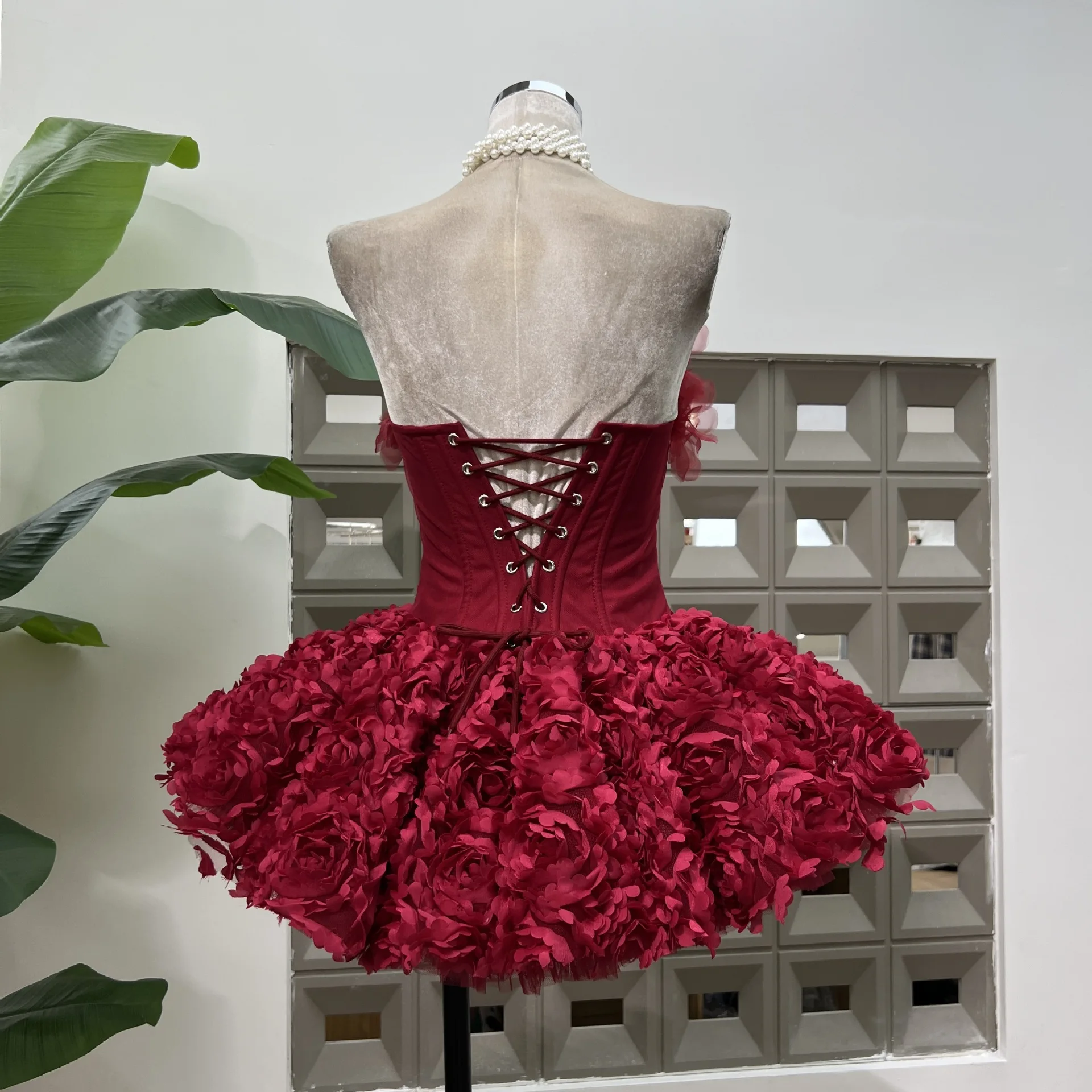 Vestidos Mini Sexys sin Tirantes con Volantes Florales y Corte en A para Mujer, Elegantes Vestidos sin Mangas con Espalda Descubierta, Ajustados, para Fiesta, Cumpleaños, Cóctel